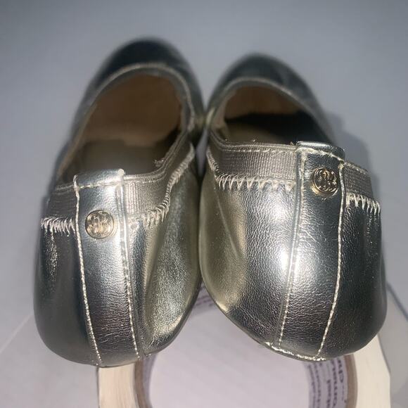 BANDOLINO Ballet Flats. Metallic Gold. Size 6. New without box. - Picture 5 of 14